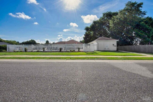Building Photo - 1477 Sturbridge Pl