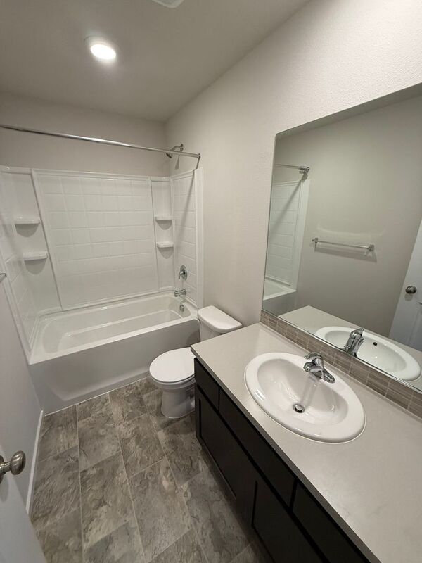 Building Photo - 4816 Apollo Ave