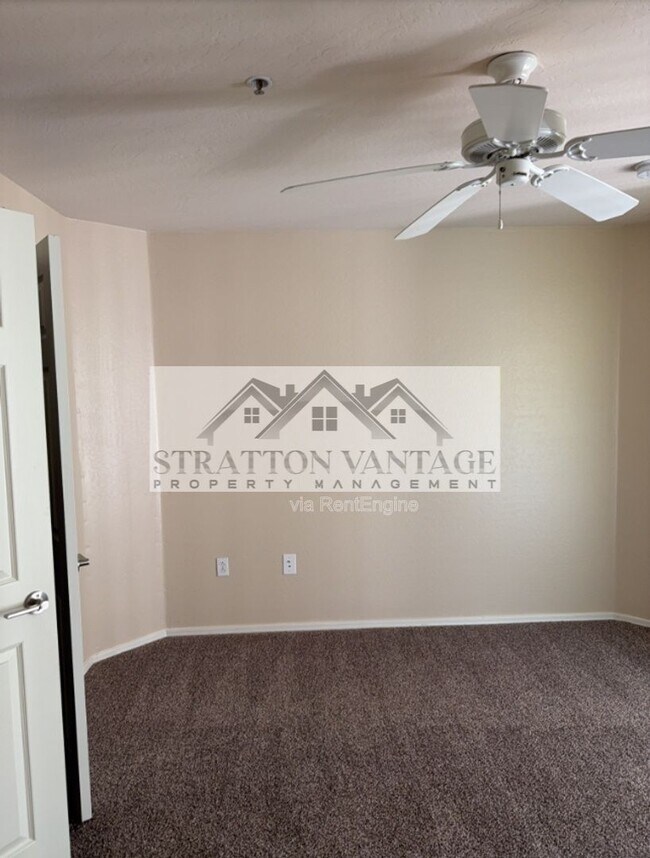 Building Photo - 1287 N Alma School Rd