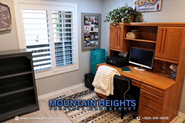 Building Photo - 6841 Countrywoods Cir