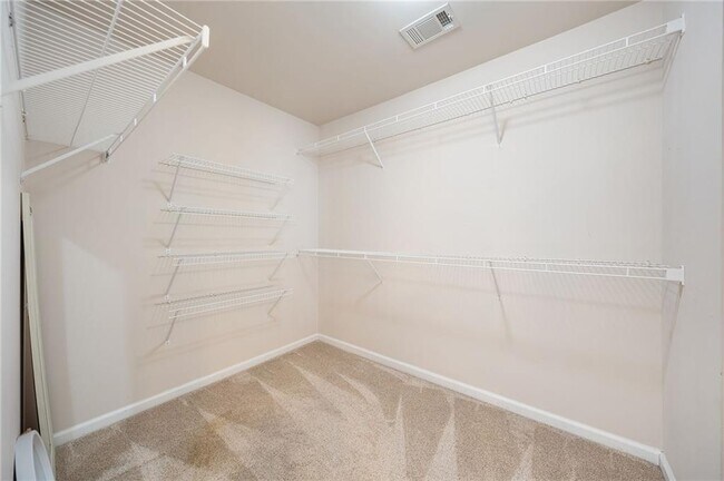 Building Photo - 3365 Tanager Ct