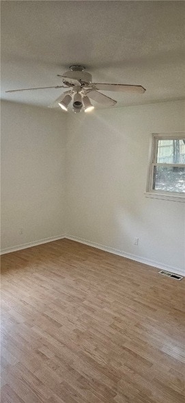 Building Photo - 2117 N Briarwood Ln