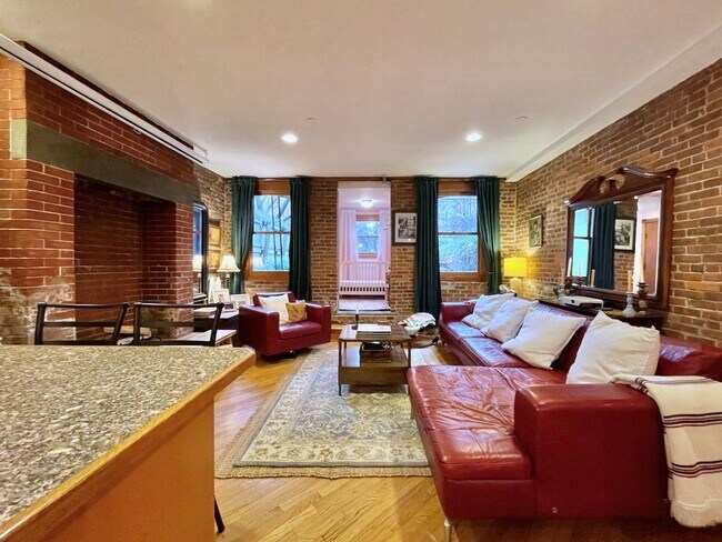 Building Photo - 448 Jersey Ave