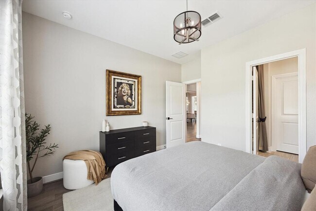 Building Photo - 30410 Garden Ridge Ct