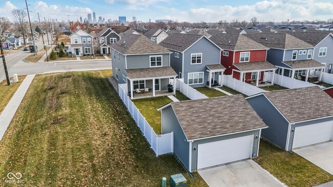 Building Photo - 366 Steeples Blvd