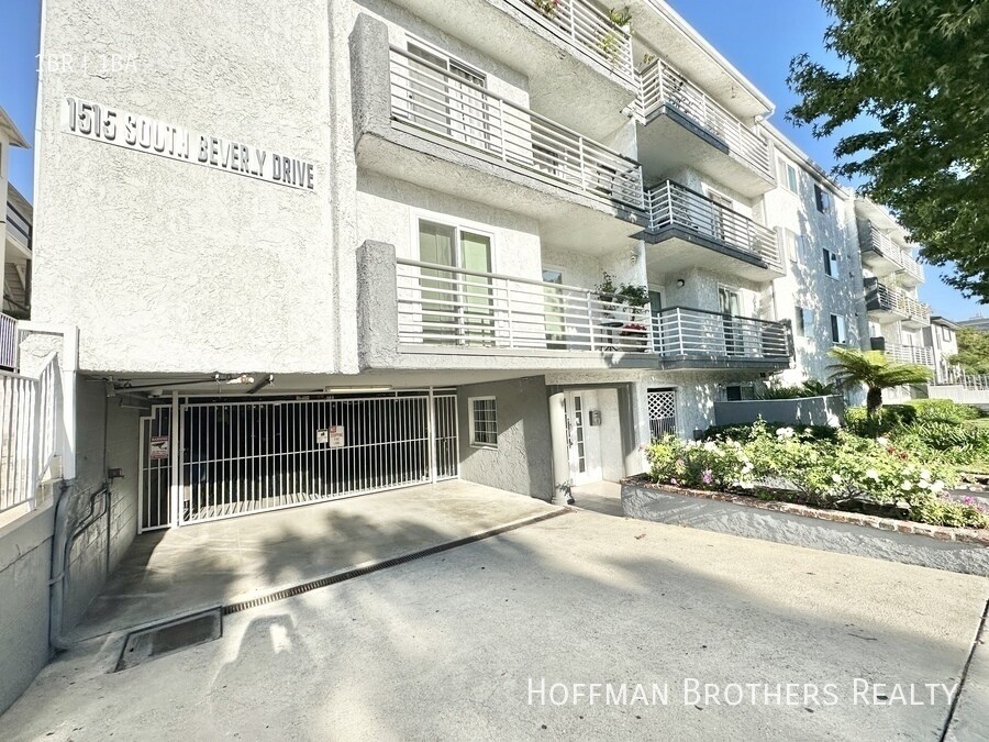 Building Photo - 1515 S Beverly Dr