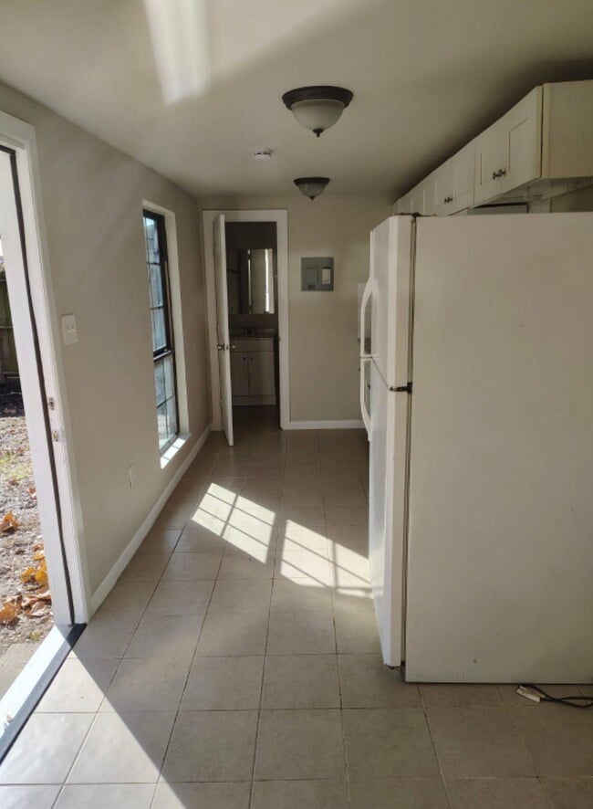 Building Photo - 7509 Touchstone St