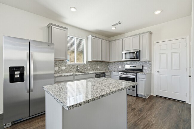Building Photo - 25626 Pannier Pl