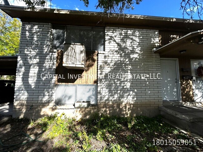 Building Photo - 1126 Crandall Ave S