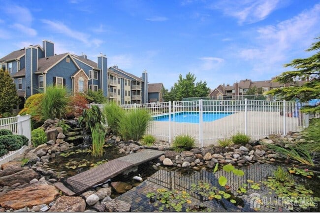 Building Photo - 6 Ayres Ct