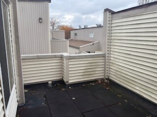 Building Photo - 6831 N Frostwood Pkwy