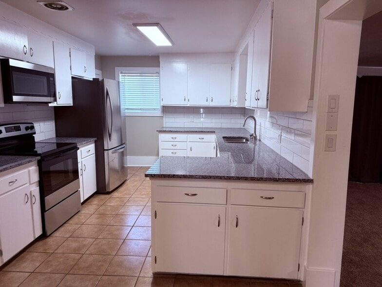 Building Photo - 3490 S Pk Mdws Cir