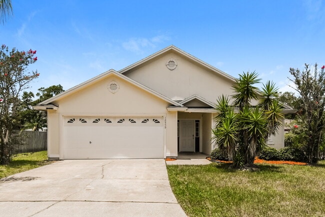 Building Photo - 12559 Fallohide Ln