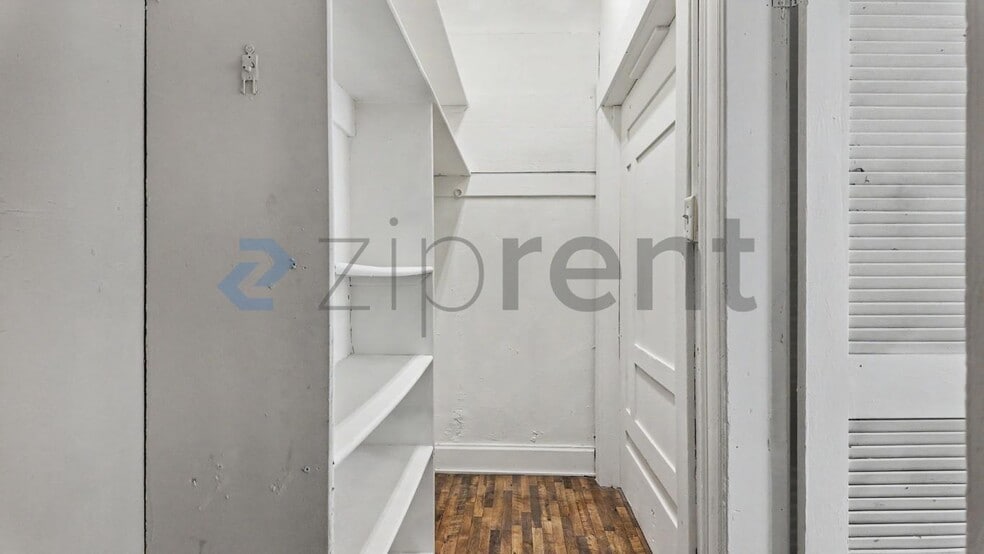 Building Photo - Unit Apt 1