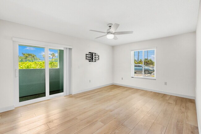Building Photo - 1700 Commodore Blvd