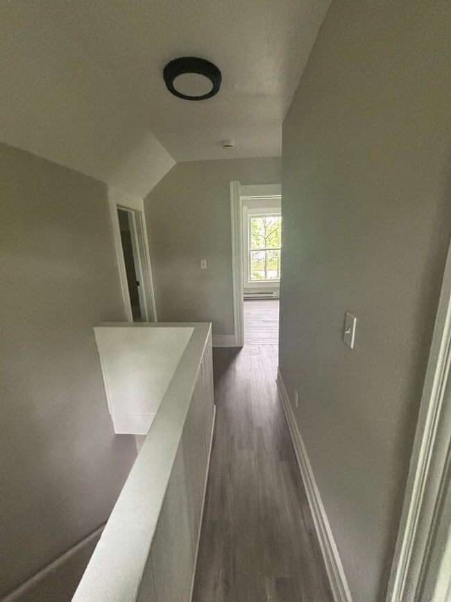 Building Photo - Beautiful 4BD 2Bath Home