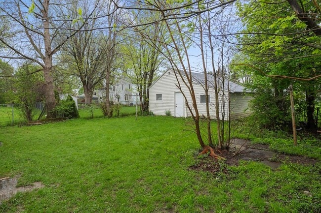 Building Photo - 6429 Wembridge Dr