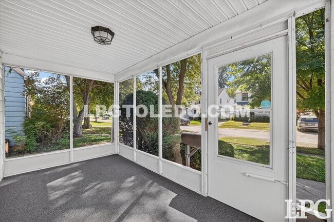 Building Photo - 1638 Gould Rd