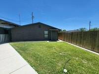 Building Photo - 115 Gyna Dr