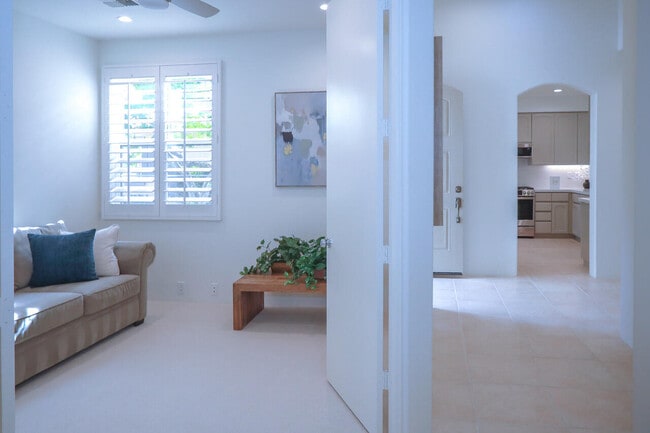 Building Photo - 48295 Casita Dr