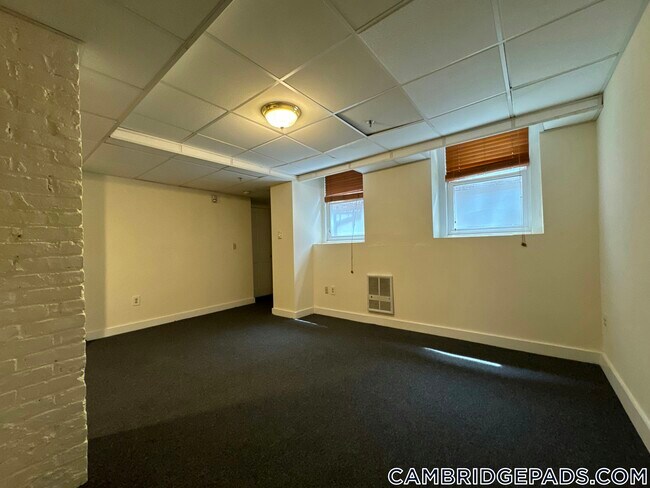 Building Photo - 1616 Massachusetts Ave