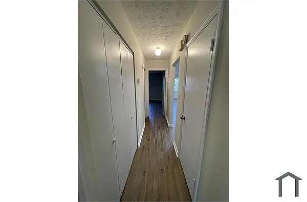 Building Photo - Room in Duplex on Glendale Ct