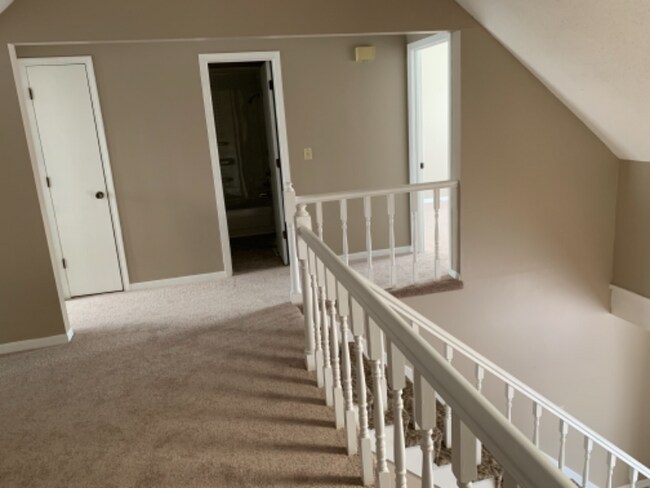 Building Photo - 12942 S Blackfoot Dr