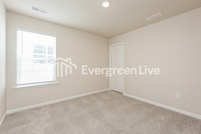 Building Photo - now