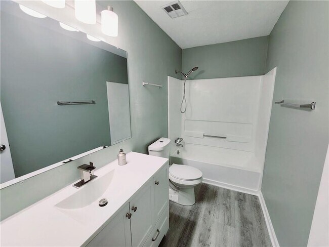 Building Photo - 3267 Aspen Cir SW