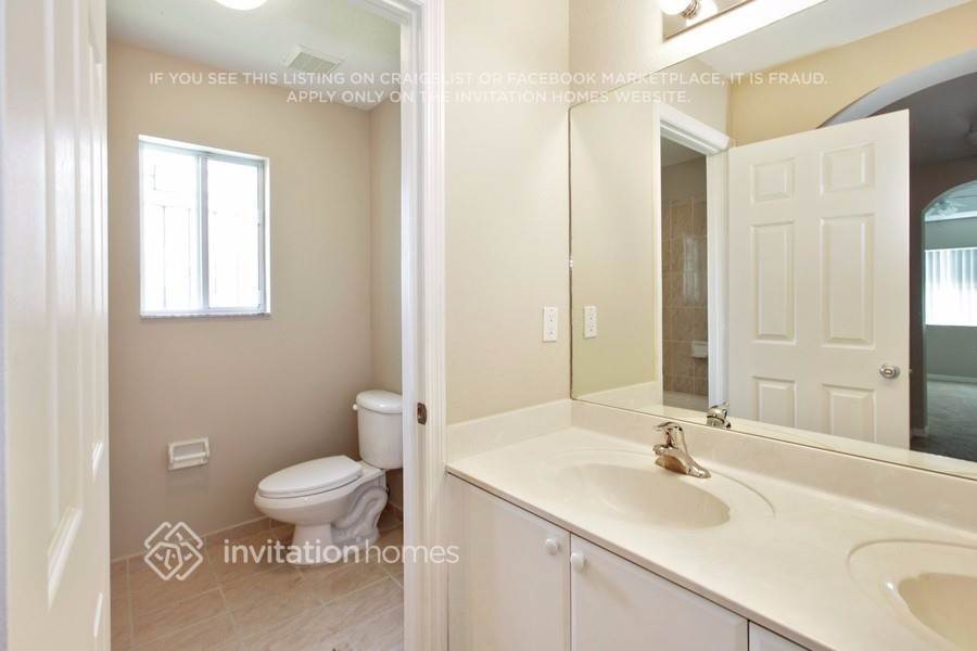 Building Photo - 26331 SW 134th Ct