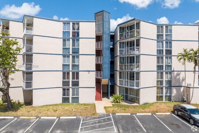 Building Photo - 6995 NW 186th St