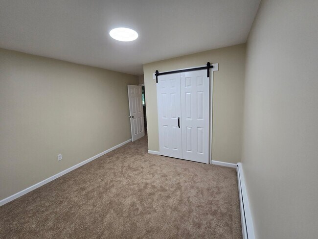 Building Photo - 3600 Harper Ave