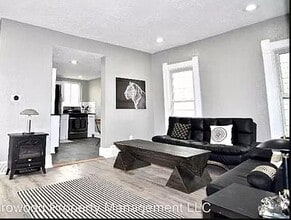 Building Photo - 2830 Wyandot St