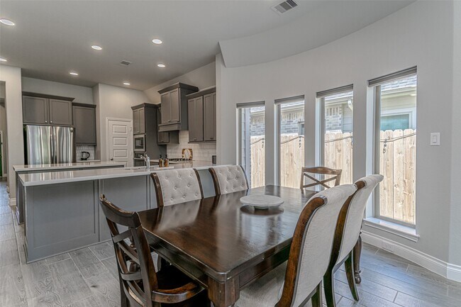 Building Photo - 546 Cedar Harbor Ct
