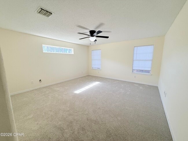 Building Photo - 409 Bainbridge St