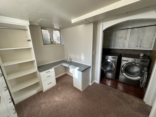 Building Photo - Upgraded 4 bedroom, 2 bath beauty in Engle...