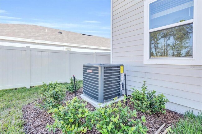 Building Photo - 88 Waverly Ln