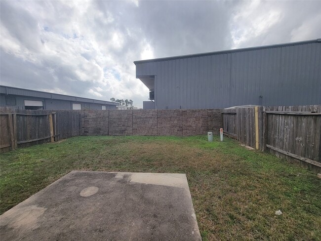 Building Photo - 8935 Windfern Trace Dr