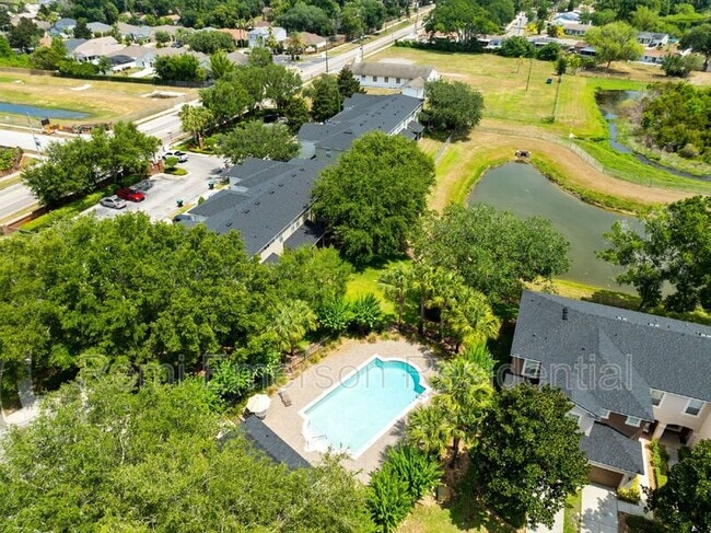 Building Photo - 3891 Clubside Pointe Drive