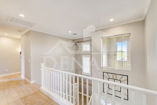 Building Photo - 40844 N Union Trail