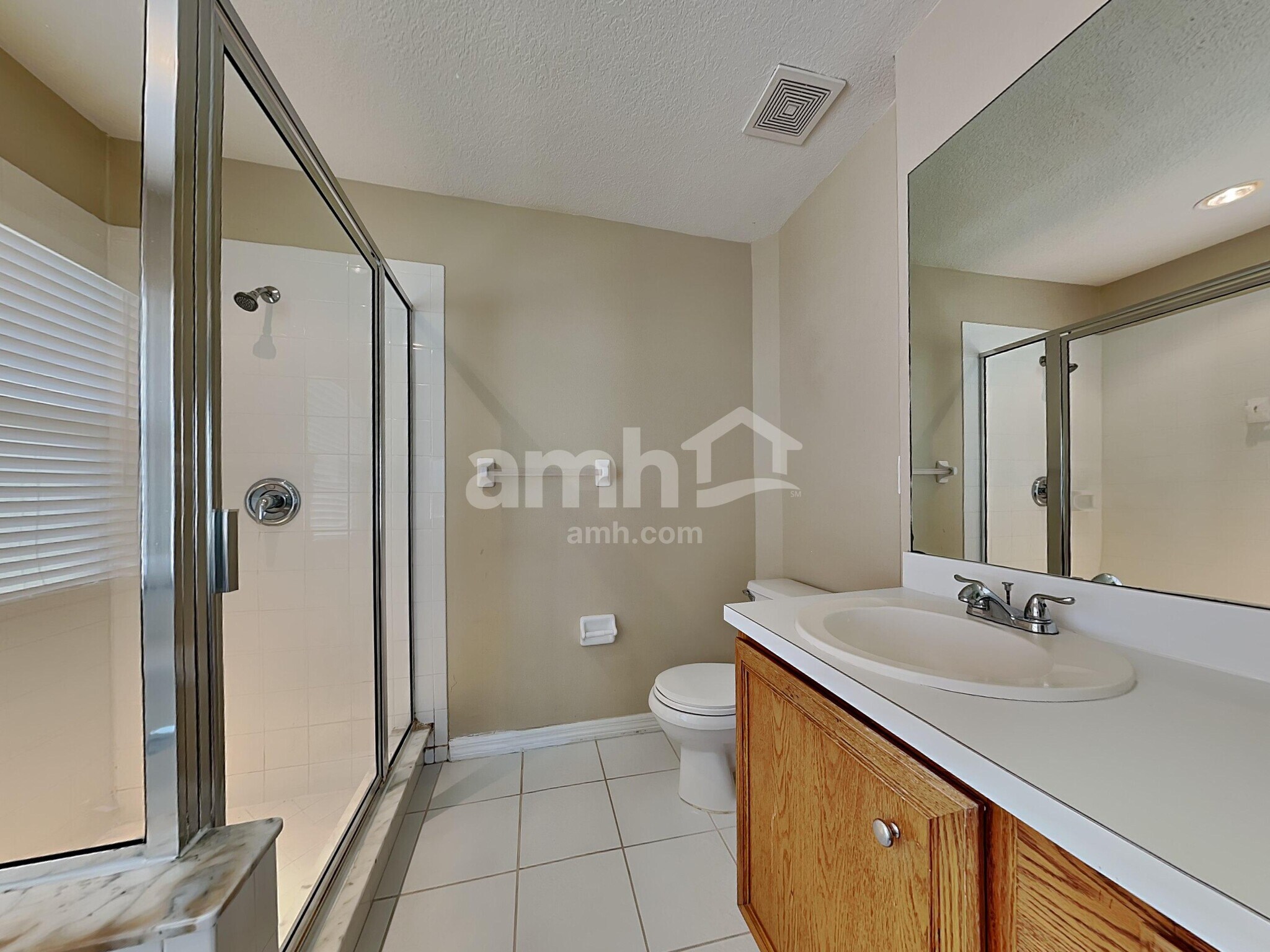 Building Photo - 1353 Crimson Clover Ln