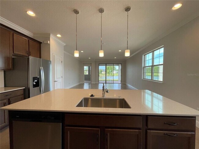 Building Photo - 3434 Sagebrush St