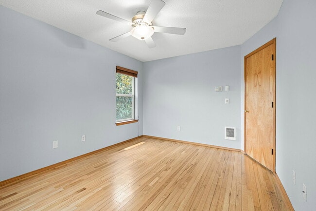 Building Photo - 4308 N Albina Ave
