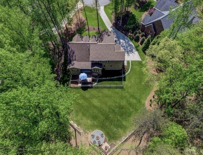 Building Photo - 8706 Invershield Ct