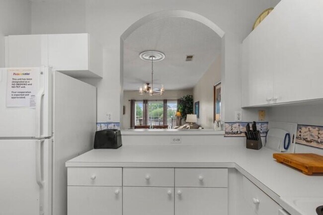 Building Photo - 5751 Oyster Catcher Dr