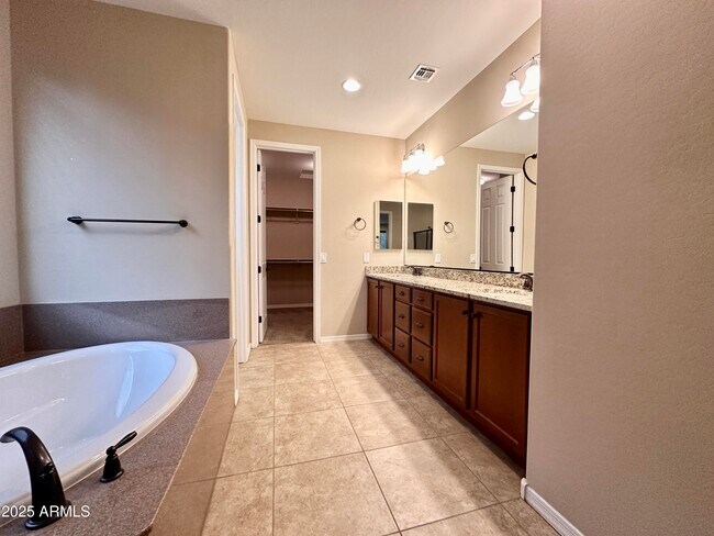 Building Photo - 7229 E Plata Ave