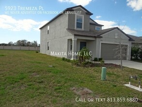 Building Photo - 5923 Tremeza Pl