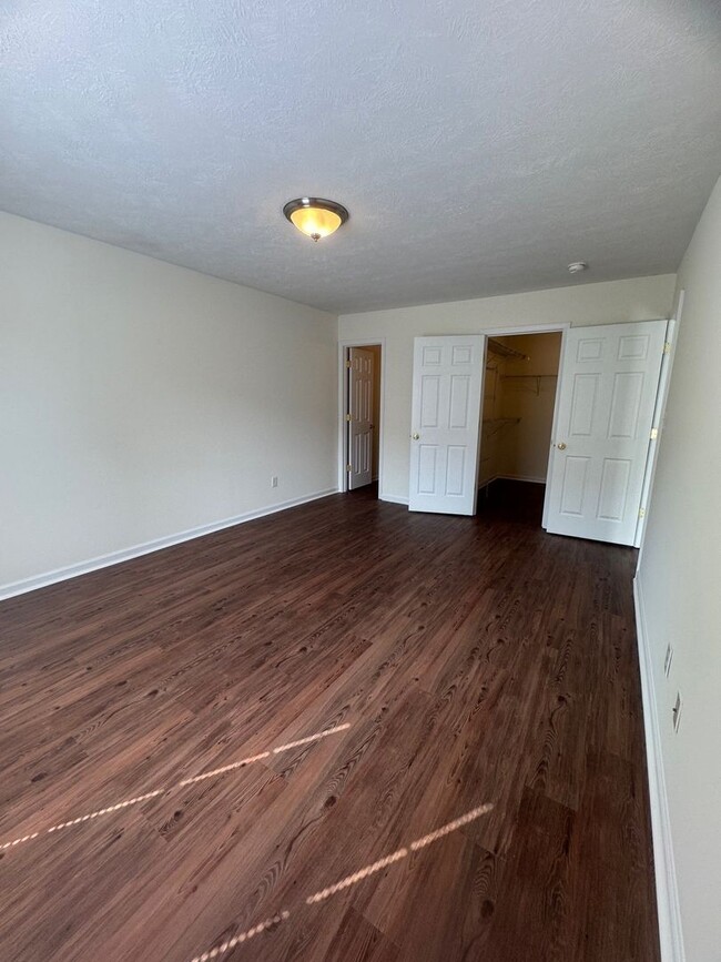 Building Photo - 104 Ansley Ct