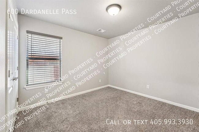 Building Photo - 600 Dardanelle Pass