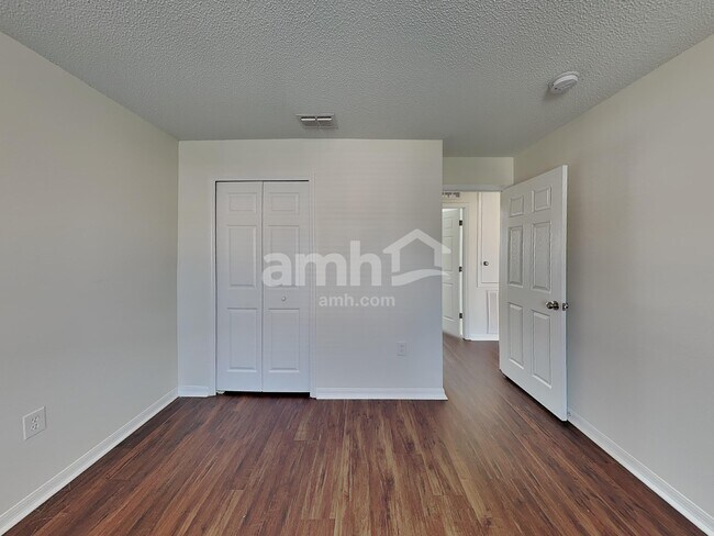 Building Photo - 8255 Settlers Crk Lp